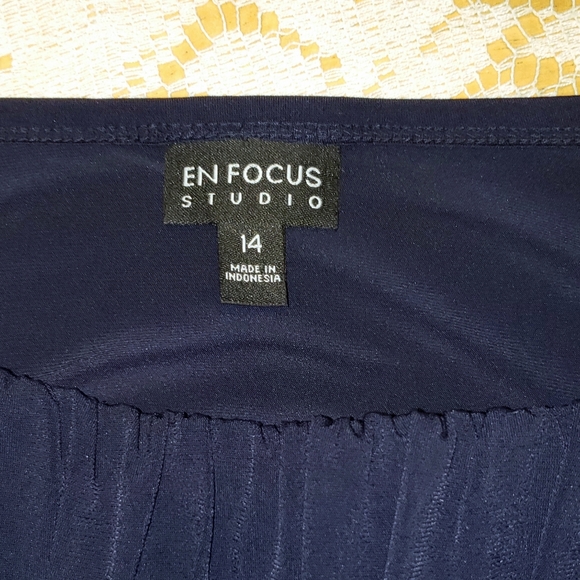 SALE EnFocus Navy beaded floor length gown 14 - Picture 8 of 8